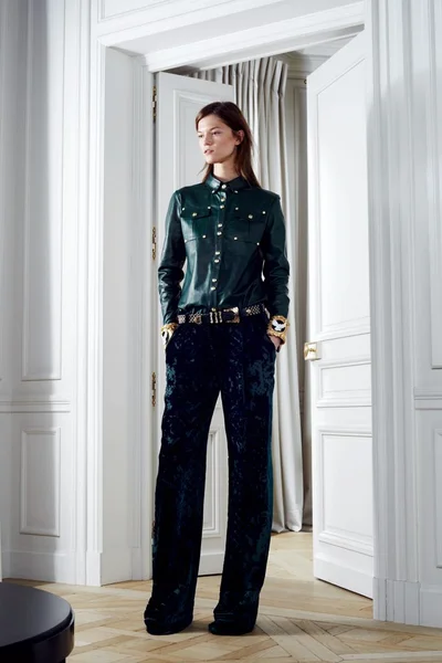 Look 11